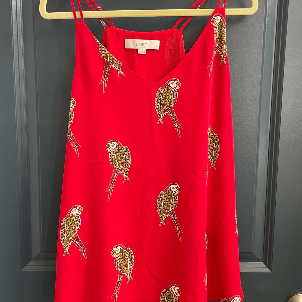 Red & parrot print camisole top in like new condition